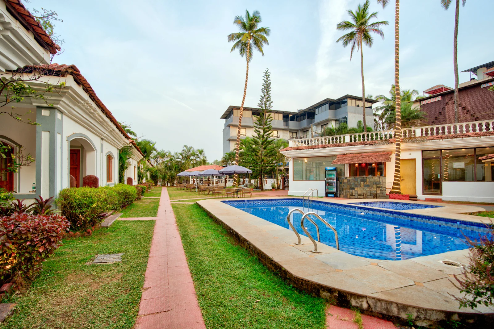 hotels near Anjuna Beach Goa